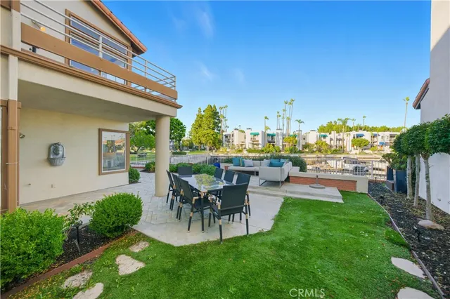 $2,225,000 | 5517 China Point, Long Beach, CA 90803
