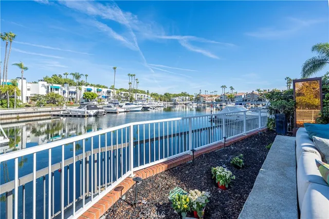 $2,225,000 | 5517 China Point, Long Beach, CA 90803