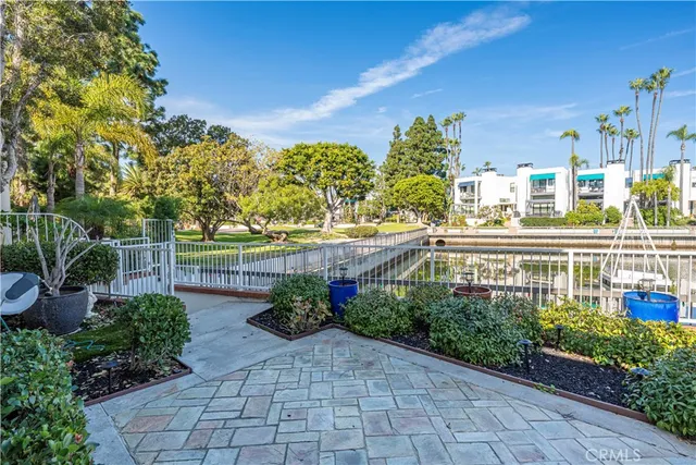 $2,225,000 | 5517 China Point, Long Beach, CA 90803