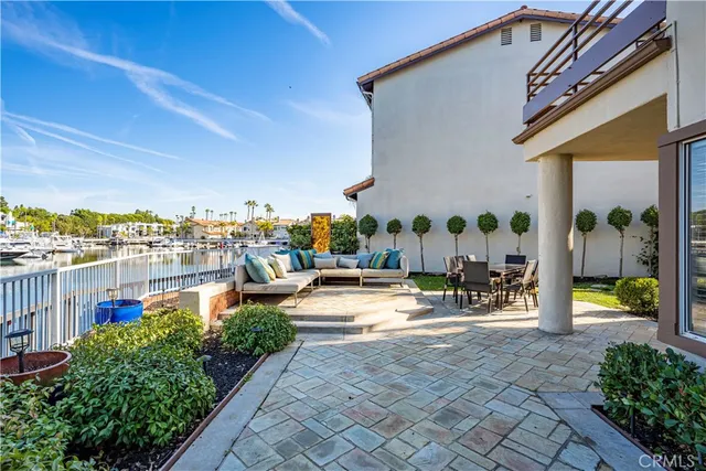 $2,225,000 | 5517 China Point, Long Beach, CA 90803