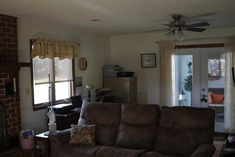 574 Sterrett Road Fairfield, VA 24435 - Photo 4 of 24 a living room with furniture and a fireplace