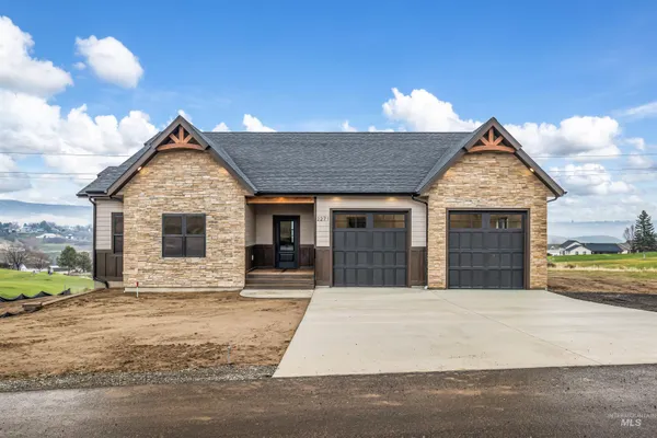 $950,000 | 2271 Chukar Lane, Clarkston, WA 99403