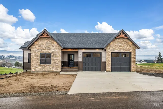 $950,000 | 2271 Chukar Lane, Clarkston, WA 99403