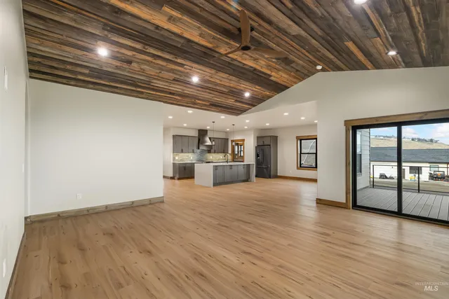 $950,000 | 2271 Chukar Lane, Clarkston, WA 99403