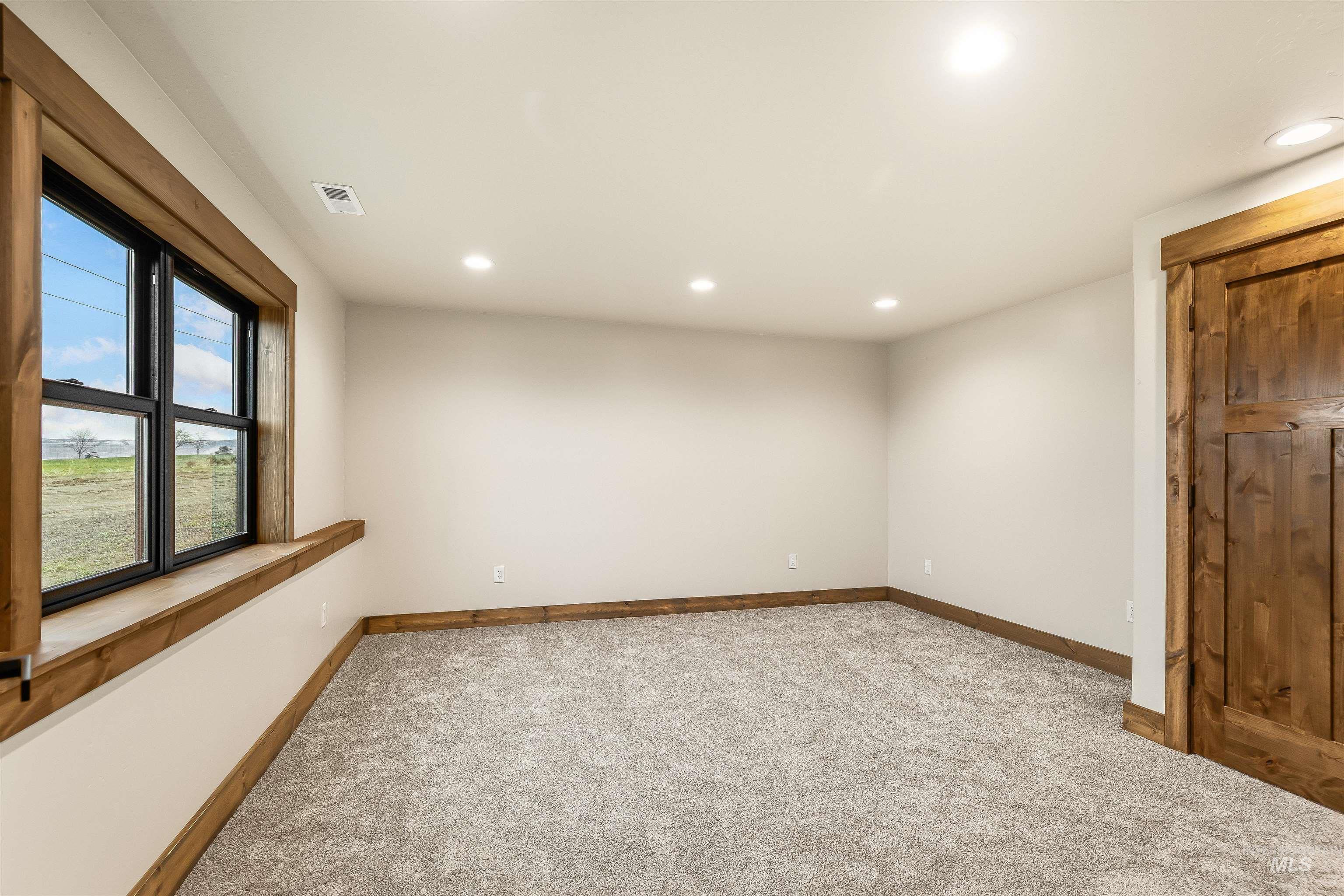 2271 Chukar Lane Clarkston, WA 99403 - Photo 34 of 44