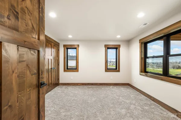 $950,000 | 2271 Chukar Lane, Clarkston, WA 99403