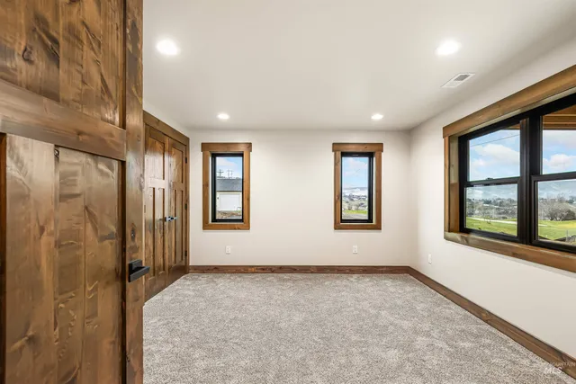 $950,000 | 2271 Chukar Lane, Clarkston, WA 99403