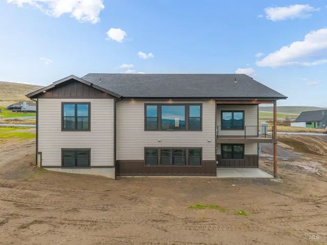 $950,000 | 2271 Chukar Lane, Clarkston, WA 99403