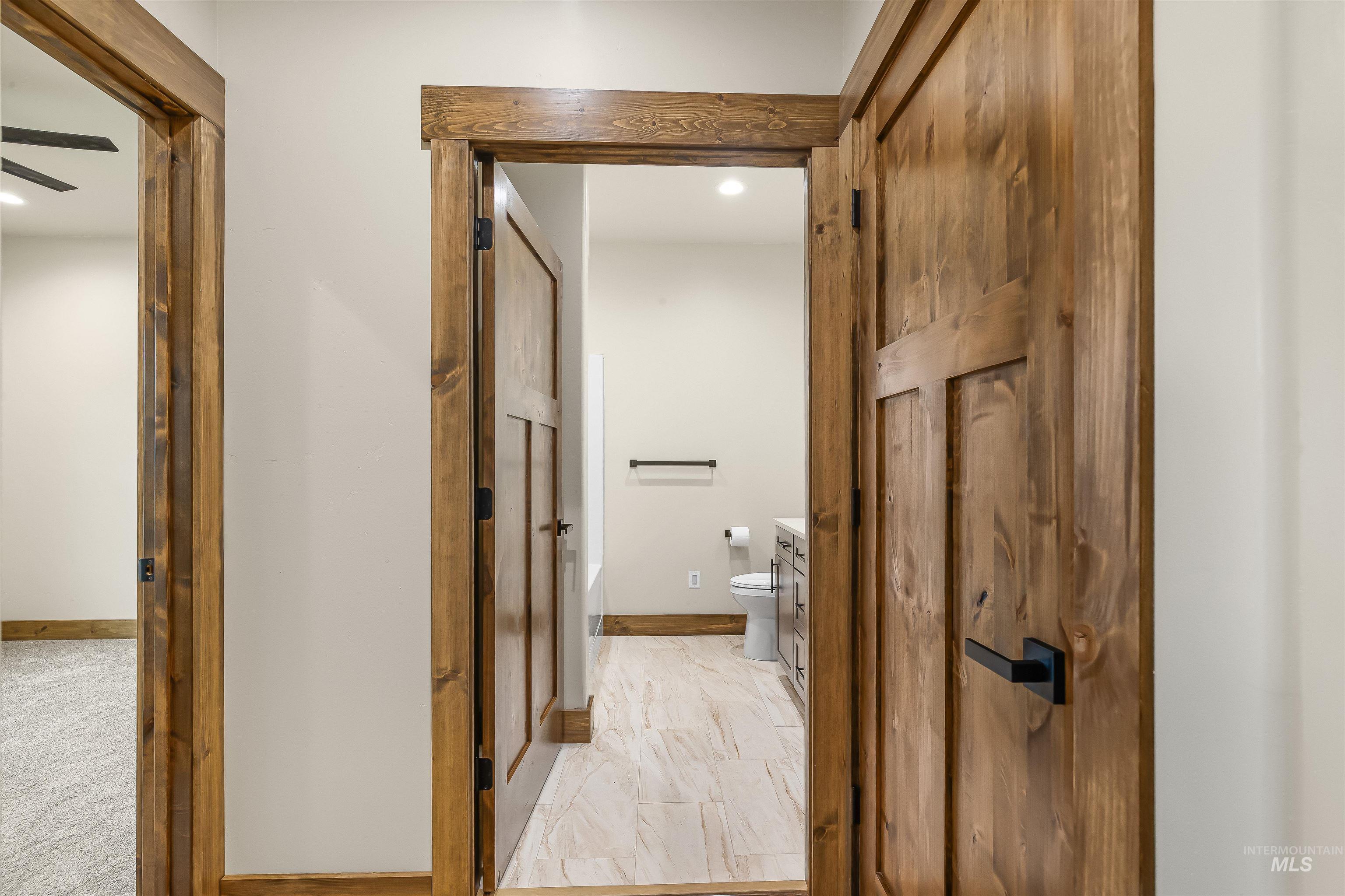 2271 Chukar Lane Clarkston, WA 99403 - Photo 5 of 44 Hallway to Bedroom 1 and Main Floor Bath.