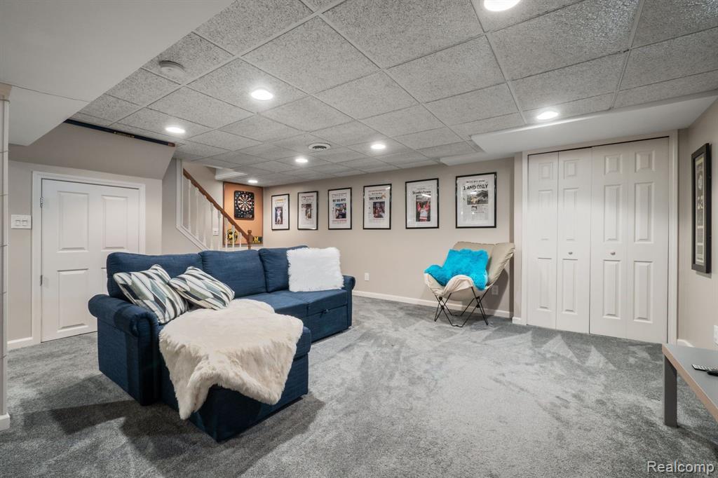 405 Pleasant Ridge Drive Canton, MI 48188 - Photo 35 of 41 Gallery Image 35