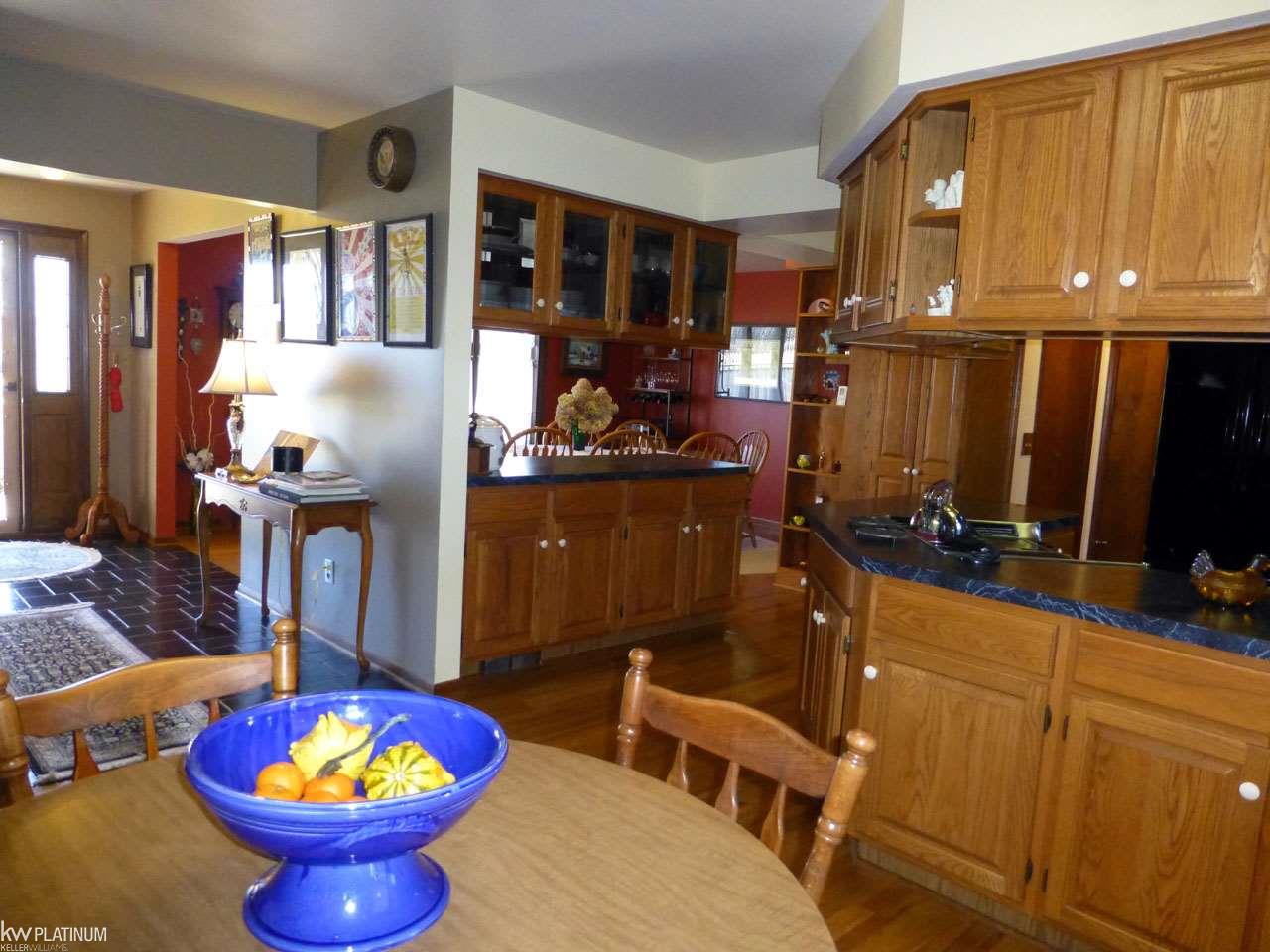 1928 Stoddard Road Richmond, MI 48062 - Photo 6 of 48