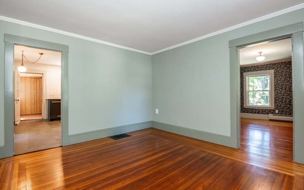 34 Lowell Road North Reading, MA 01864 - Photo 8 of 42 Gallery Image 8