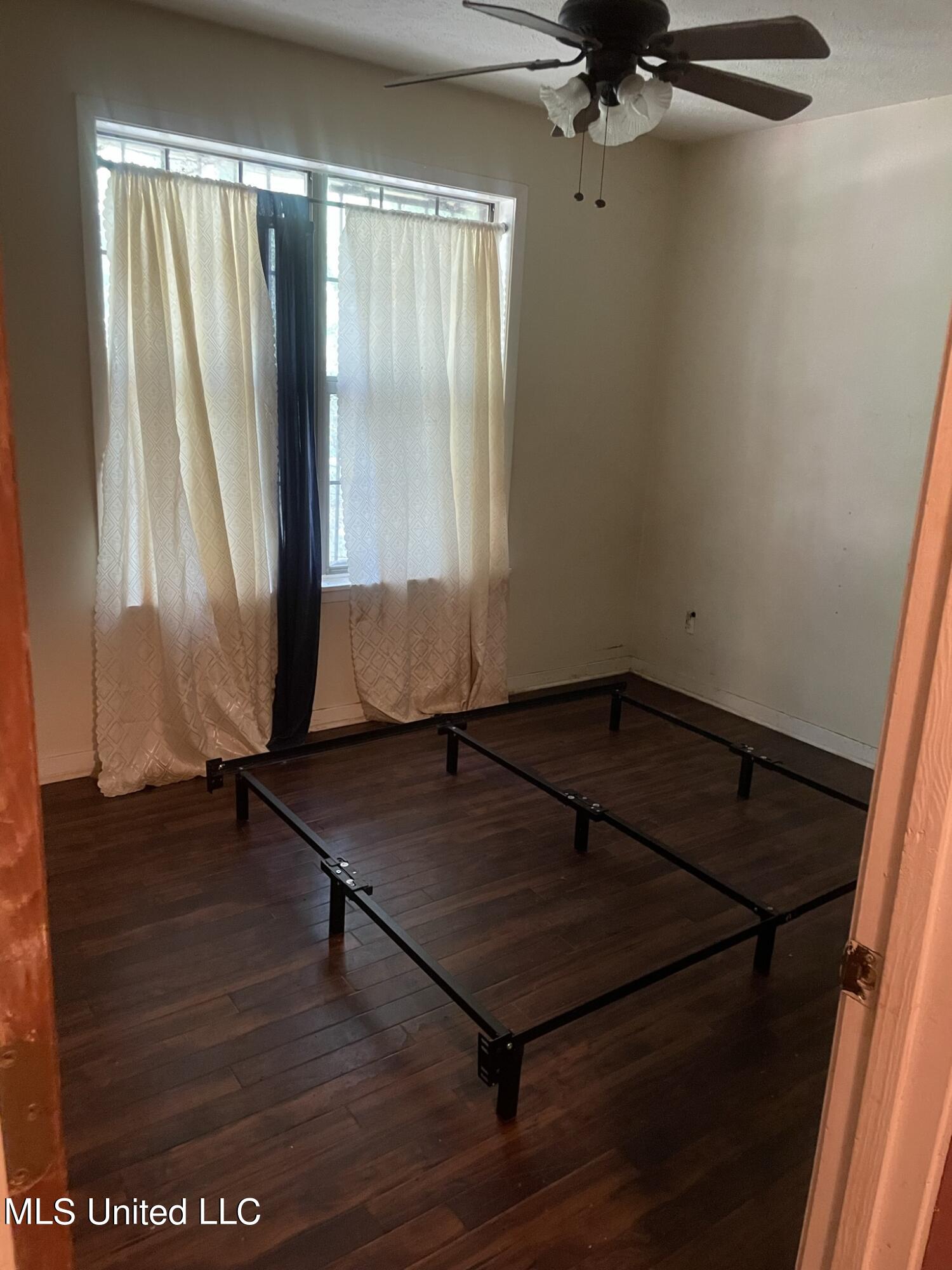 519 Davis Crossing Road Canton, MS 39046 - Photo 5 of 12 A0E221C9-5D6F-48D7-A54E-E20644C39646