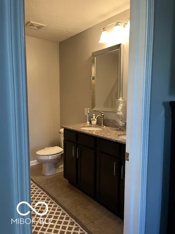 $435,000 | 2454 Gwinnett Street, Carmel, IN 46032