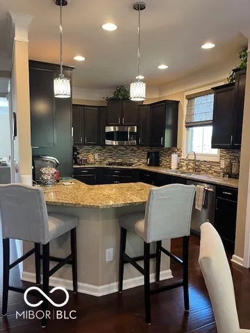 $435,000 | 2454 Gwinnett Street, Carmel, IN 46032