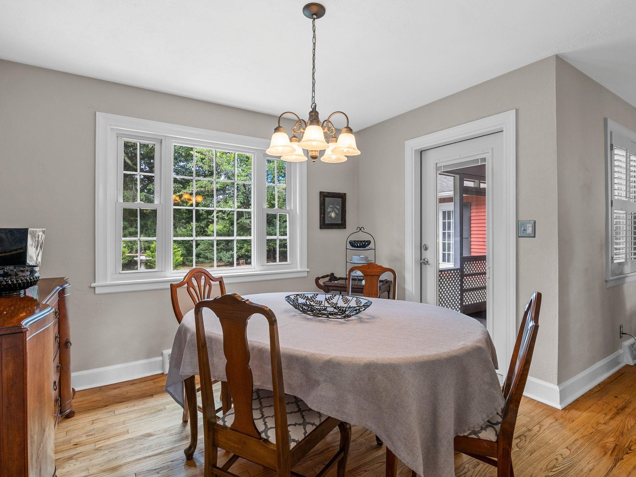 233 West Durham Street Landrum, SC 29356 - Photo 15 of 44