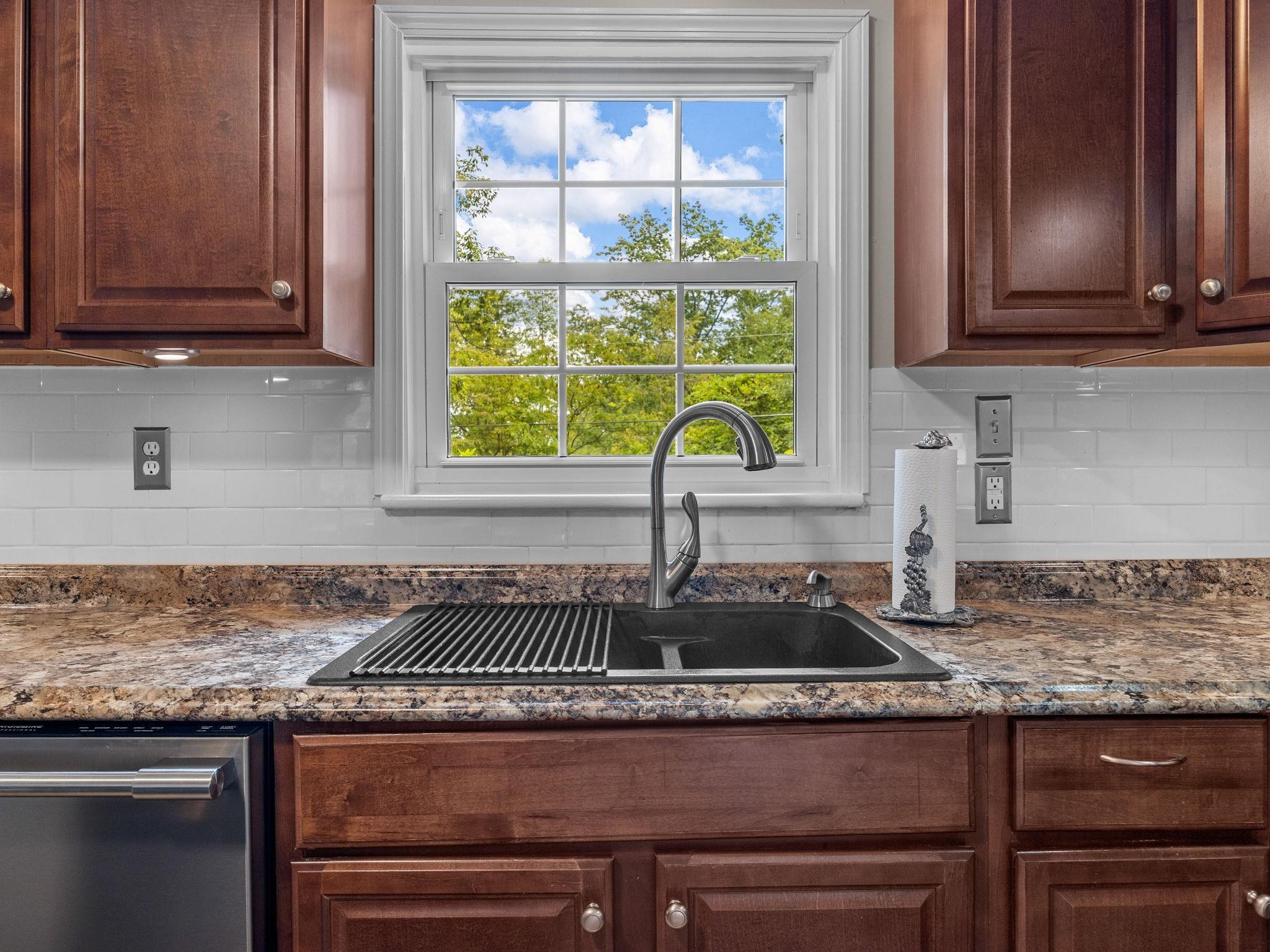 233 West Durham Street Landrum, SC 29356 - Photo 19 of 44