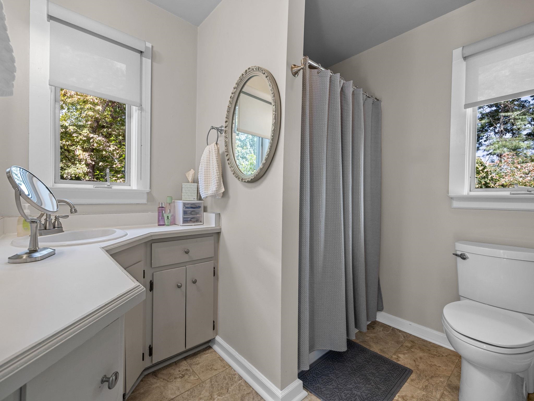 233 West Durham Street Landrum, SC 29356 - Photo 21 of 44