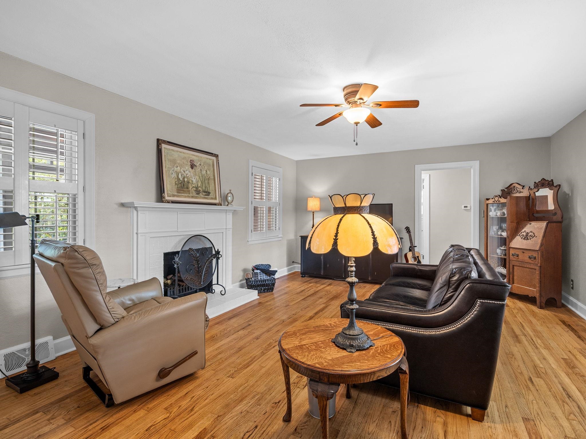 233 West Durham Street Landrum, SC 29356 - Photo 5 of 44