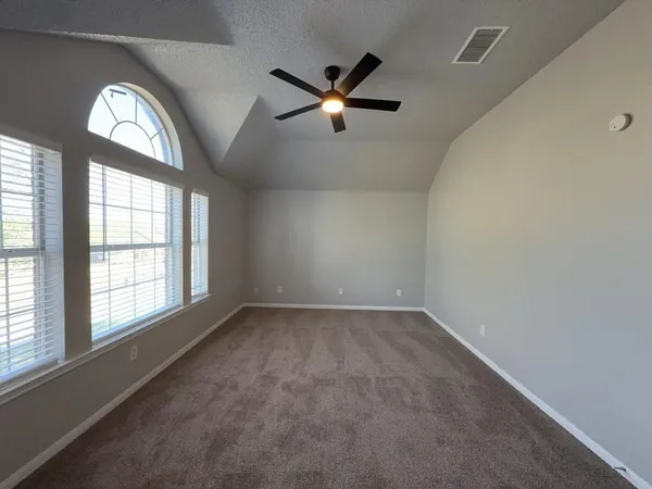 $349,900 | 704 Inglewood Trail, DeSoto, TX 75115
