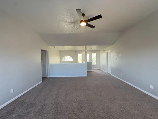 $349,900 | 704 Inglewood Trail, DeSoto, TX 75115