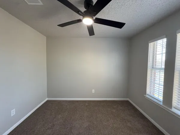$349,900 | 704 Inglewood Trail, DeSoto, TX 75115