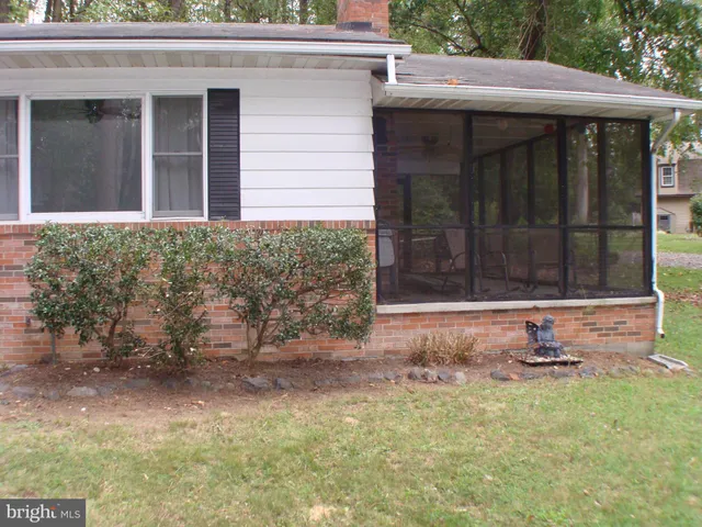 $2,000 | 603 Lake Drive, Lusby, MD 20657