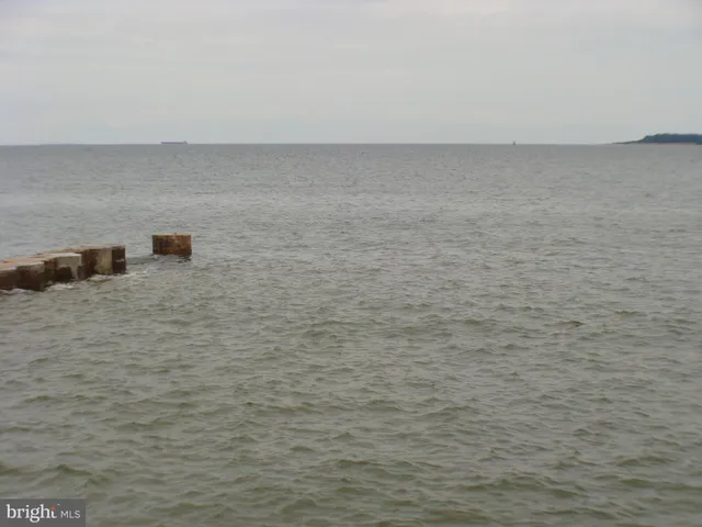 $2,000 | 603 Lake Drive, Lusby, MD 20657