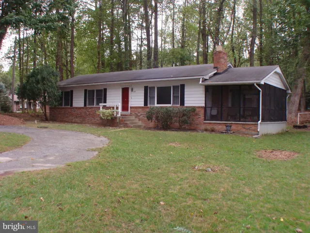 $2,000 | 603 Lake Drive, Lusby, MD 20657