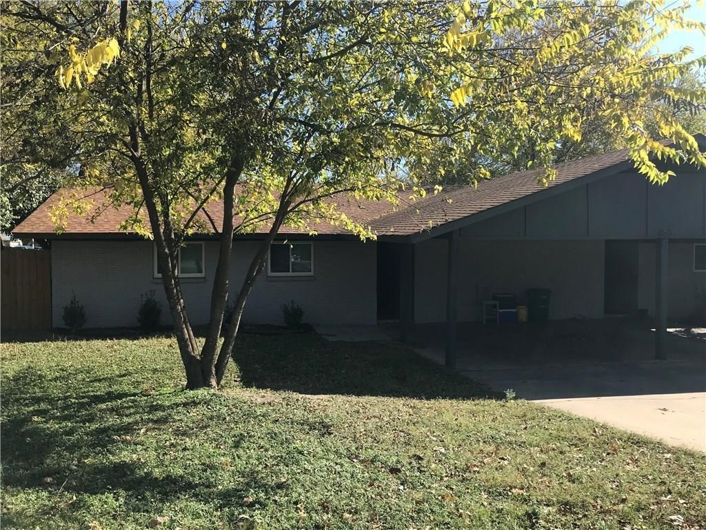 1511 Rutland Drive, Unit A Austin, TX 78758 - Photo 16 of 16 a backyard of a house