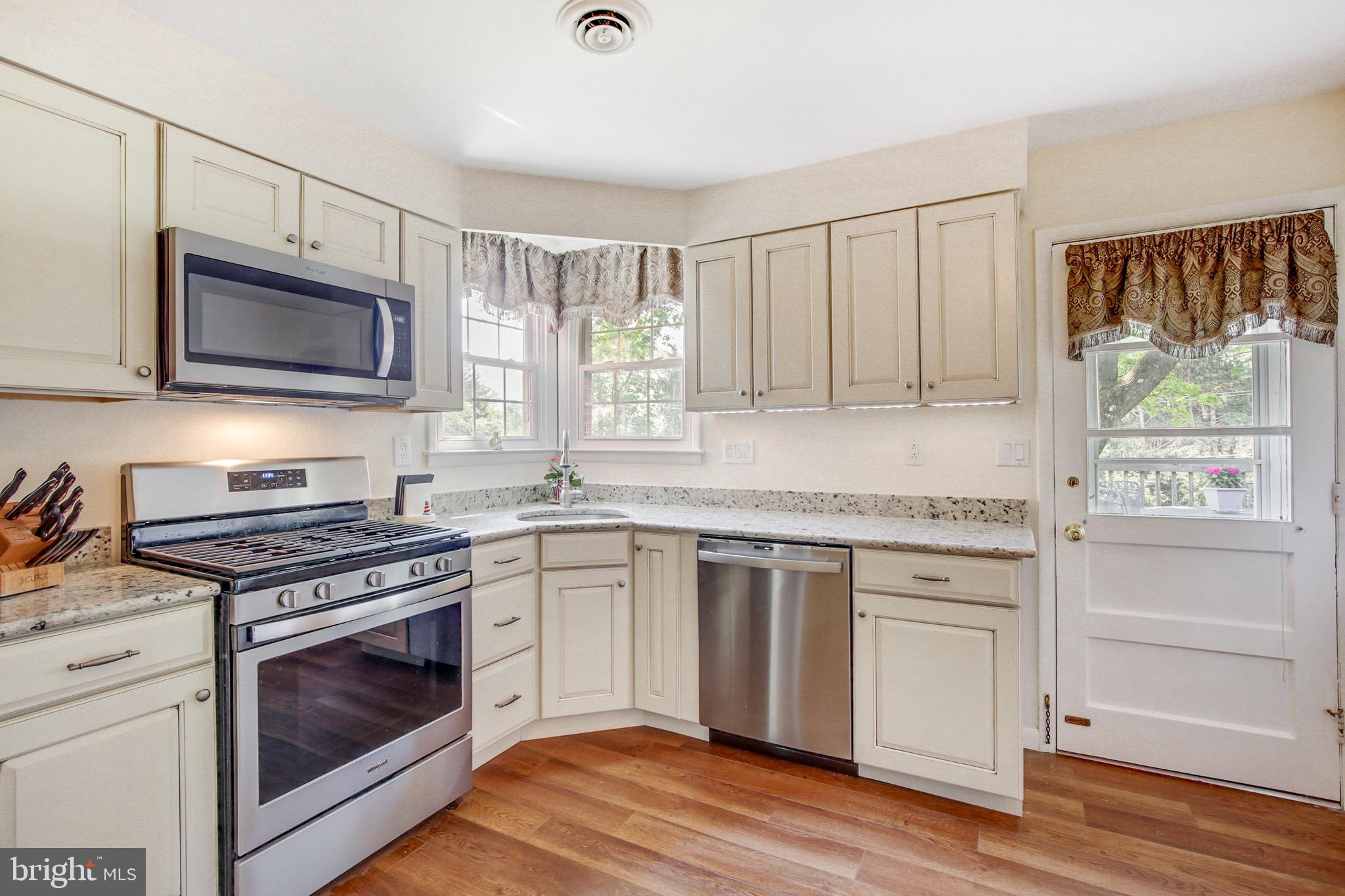 2303 Ravenview Road Lutherville-Timonium, MD 21093 - Photo 14 of 37 Gallery Image 14