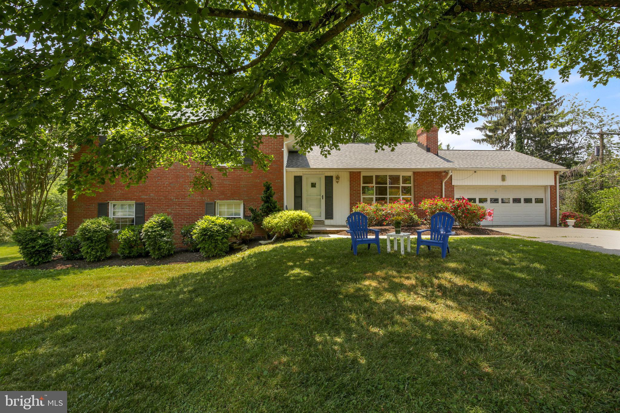 2303 Ravenview Road Lutherville-Timonium, MD 21093 - Photo 3 of 37 Gallery Image 3
