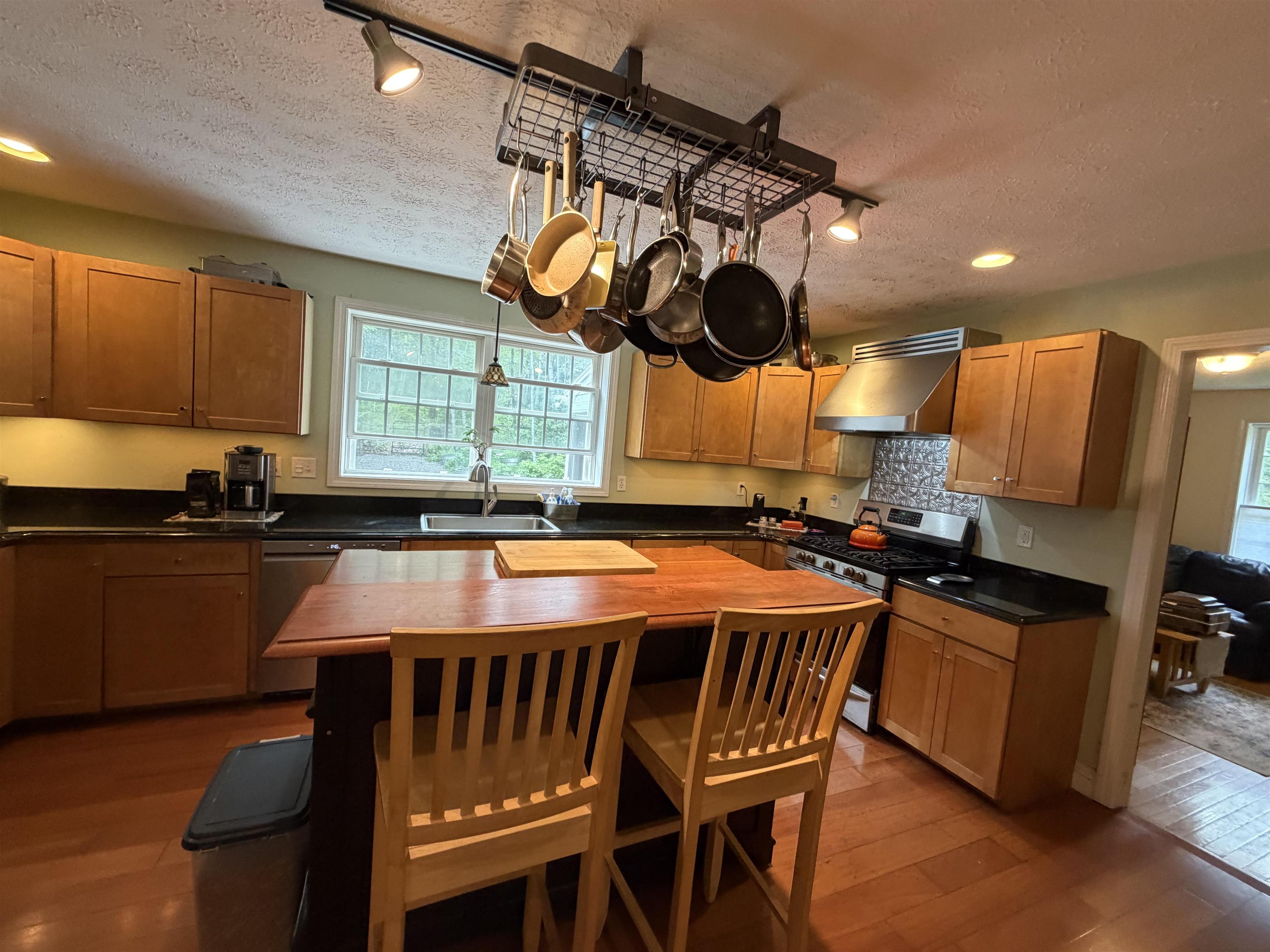 83 Ferson Road Francestown, NH 03043 - Photo 17 of 41