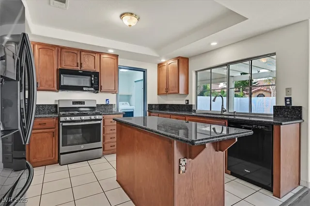 $575,000 | 39 Diplomat Court, Henderson, NV 89074