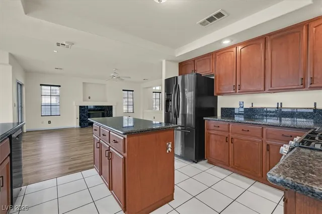 $575,000 | 39 Diplomat Court, Henderson, NV 89074