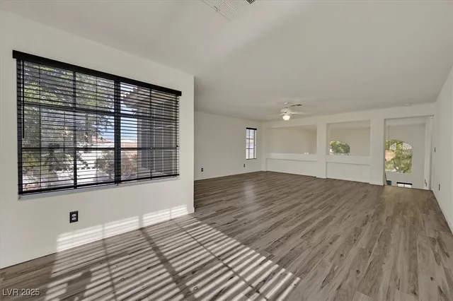 $575,000 | 39 Diplomat Court, Henderson, NV 89074