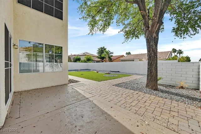 $575,000 | 39 Diplomat Court, Henderson, NV 89074