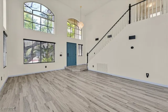 $575,000 | 39 Diplomat Court, Henderson, NV 89074