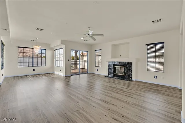 $575,000 | 39 Diplomat Court, Henderson, NV 89074