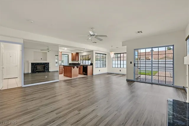 $575,000 | 39 Diplomat Court, Henderson, NV 89074