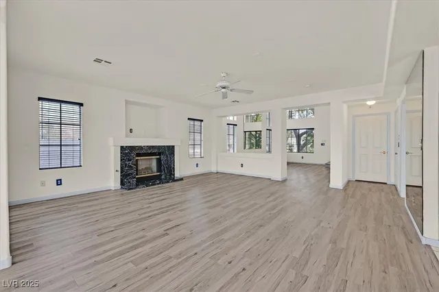 $575,000 | 39 Diplomat Court, Henderson, NV 89074