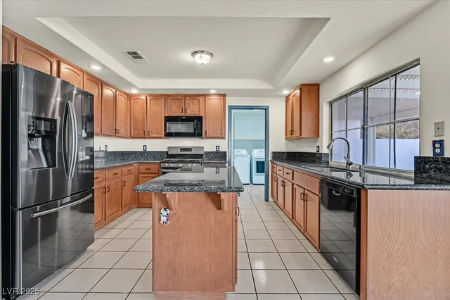 $575,000 | 39 Diplomat Court, Henderson, NV 89074