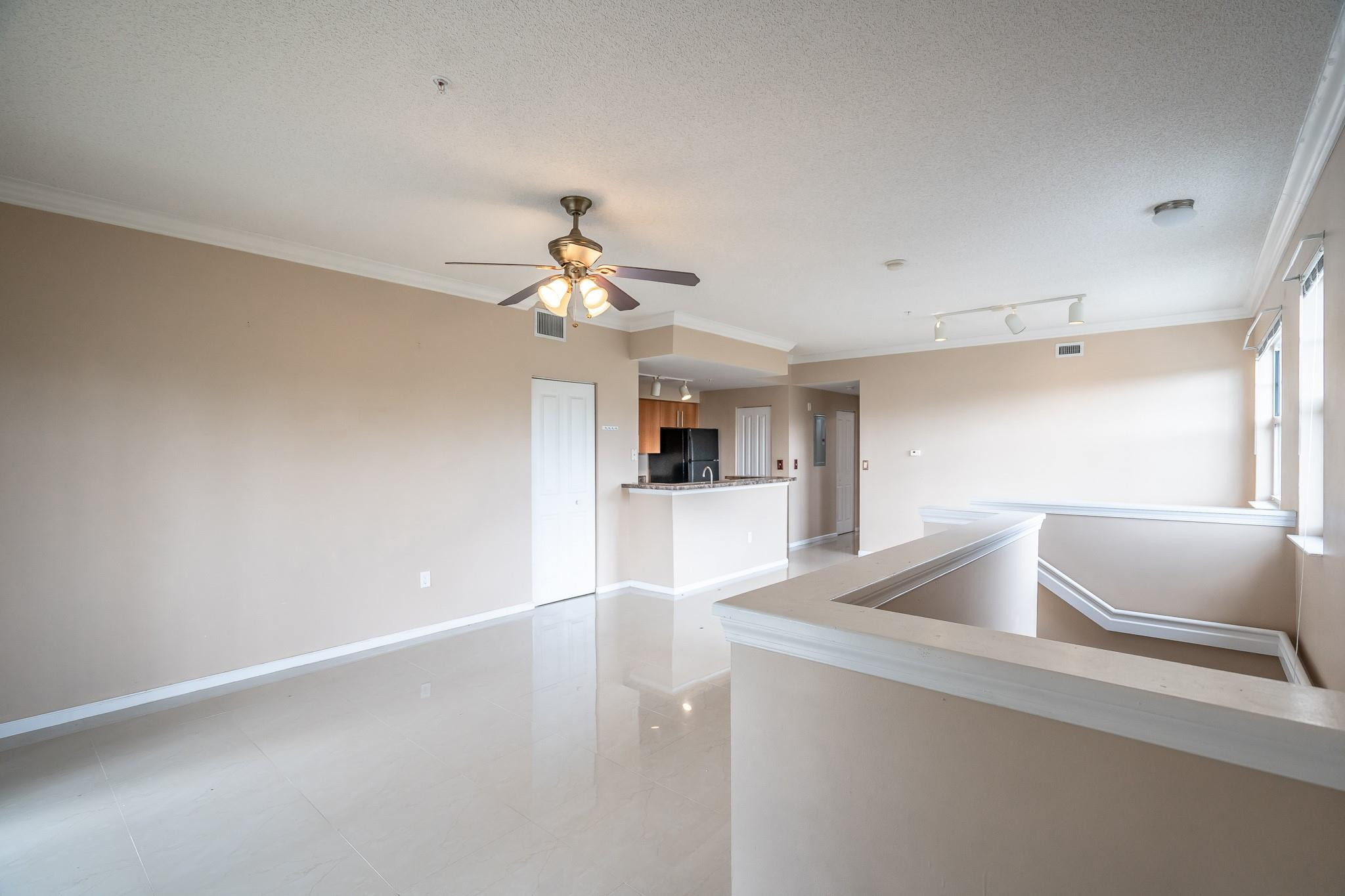 5800 West Sample Road, Unit 308 Coral Springs, FL 33067 - Photo 5 of 14 Photo 5