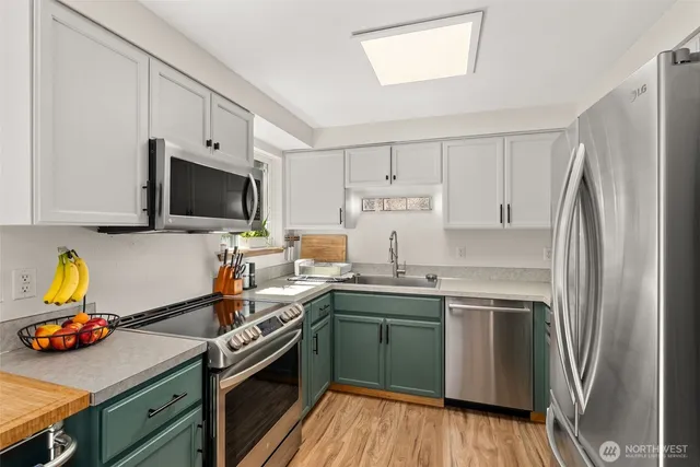 $650,000 | 508 Summit Lake Shore Road Northwest, Olympia, WA 98502