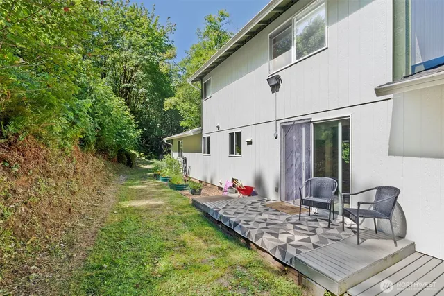 $650,000 | 508 Summit Lake Shore Road Northwest, Olympia, WA 98502