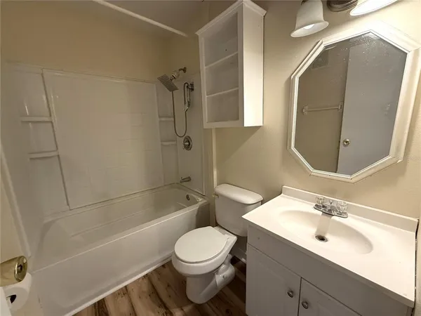 $1,250 | 1400 Gandy Boulevard North, Unit 505, St. Petersburg, FL 33702