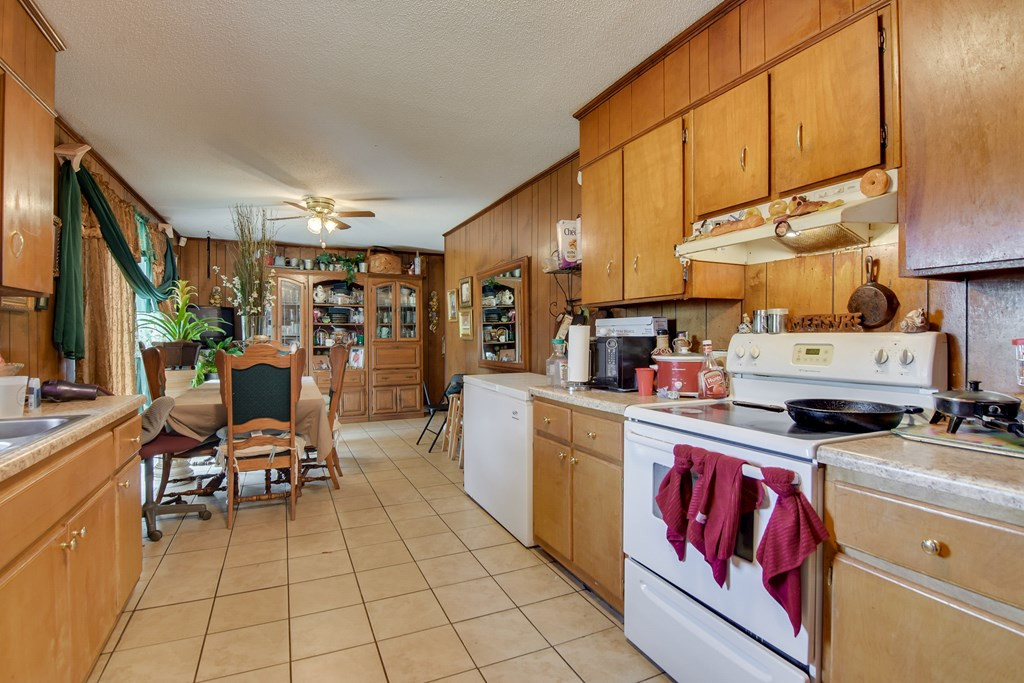 4190 Kevin Road Hephzibah, GA 30815 - Photo 7 of 9