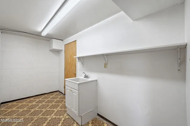 $1,250,000 | 50 Lonesome Polecat Lane, Washoe Valley, NV 89704