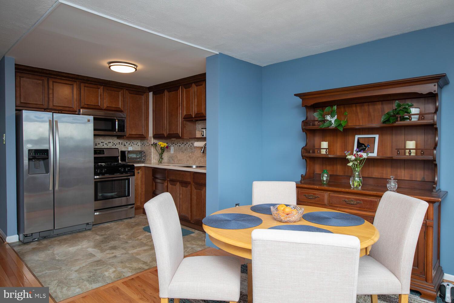 3606 Merrick Road Philadelphia, PA 19129 - Photo 11 of 27 Gallery Image 11