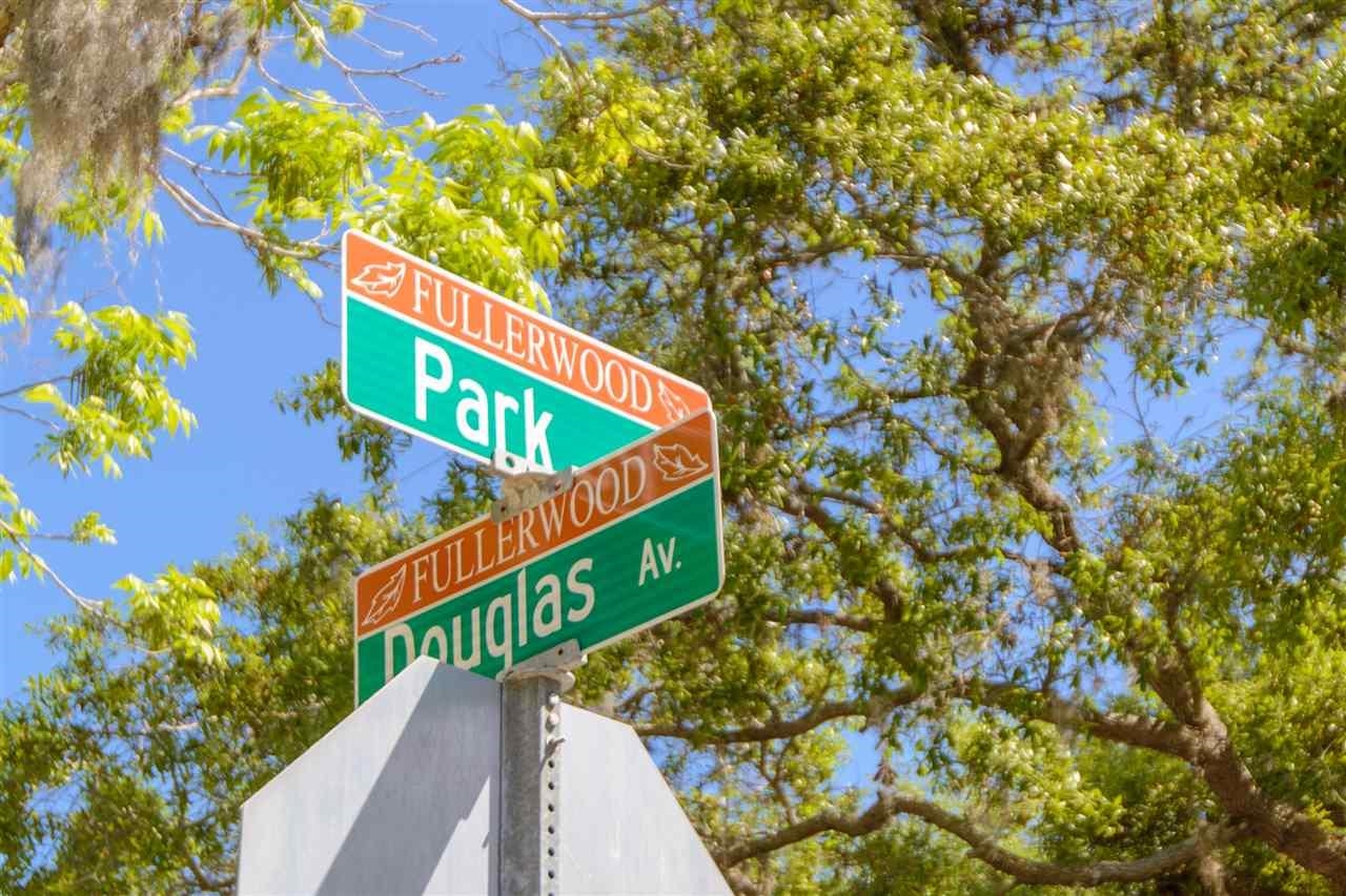 13 Court Edna St. Augustine, FL 32084 - Photo 43 of 59 a street sign that is on a pole